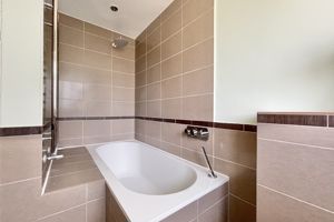 Photo 25- click for photo gallery